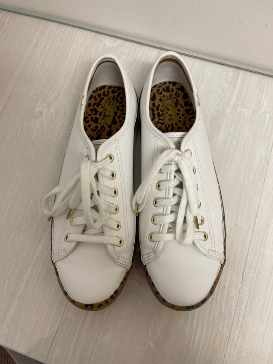 Shoes Sneakers By Keds In White, Size: 9