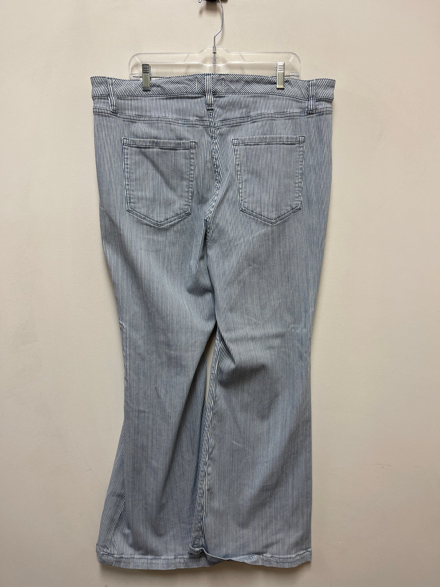 Jeans Flared By Lane Bryant In Blue, Size: 20