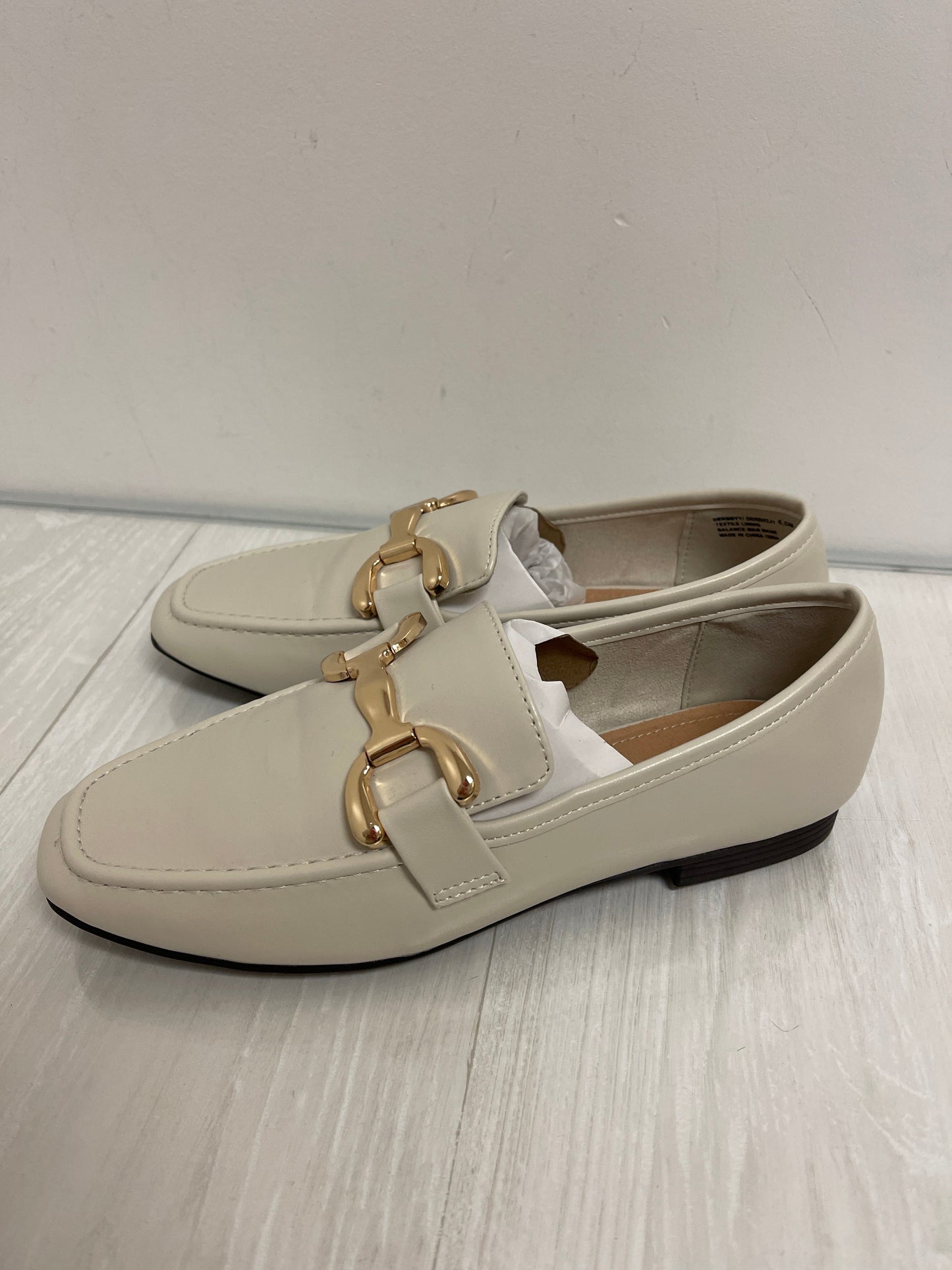 Shoes Flats By Madden Girl In Cream, Size: 6.5