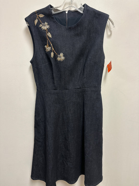 Dress Casual Short By Elie Tahari In Blue Denim, Size: S