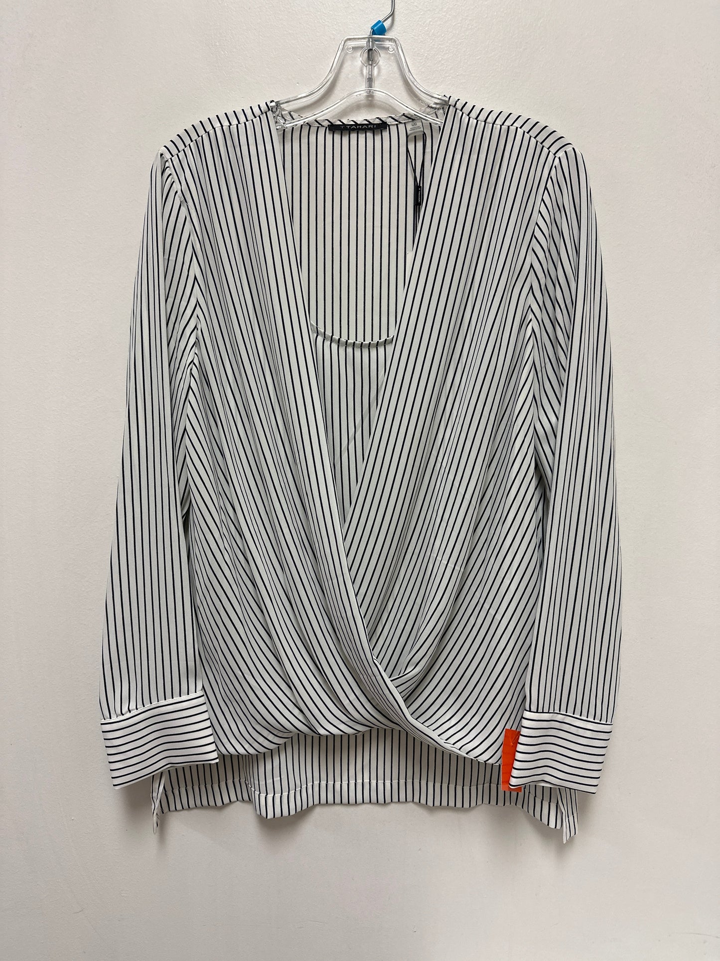 Top Long Sleeve By T Tahari In White, Size: L