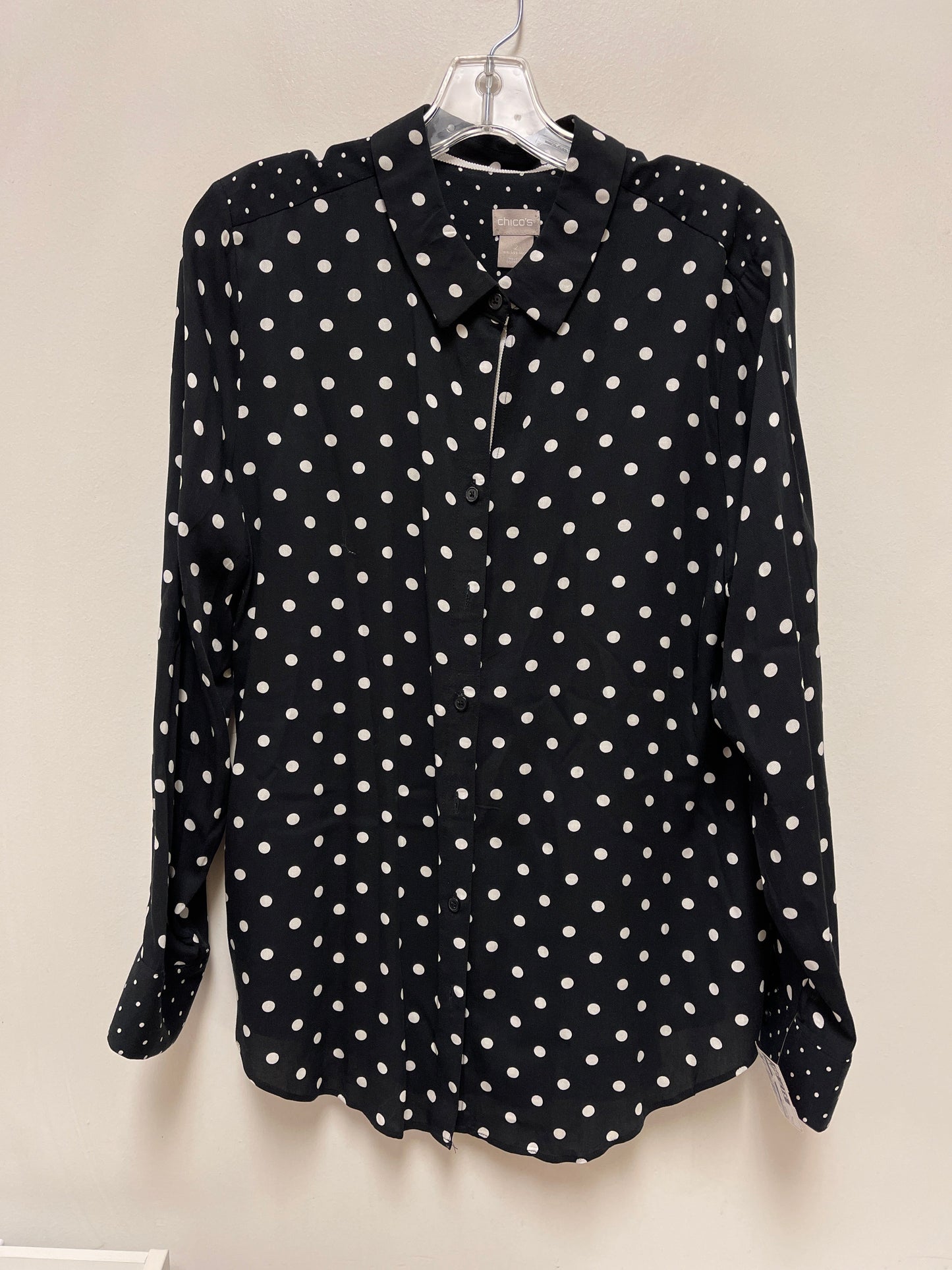 Blouse Long Sleeve By Chicos In Polkadot Pattern, Size: L