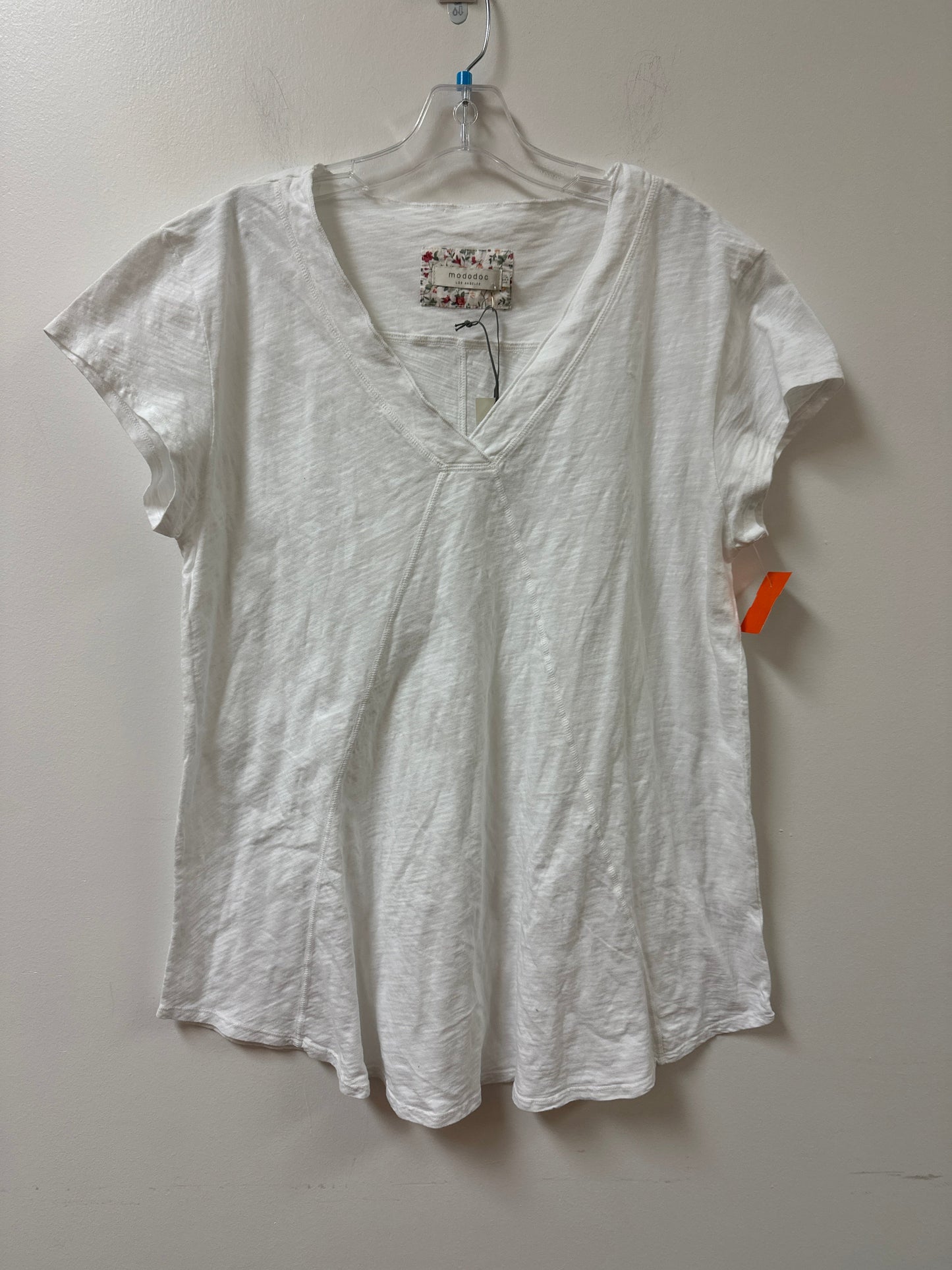 Top Short Sleeve By Clothes Mentor In White, Size: 2x