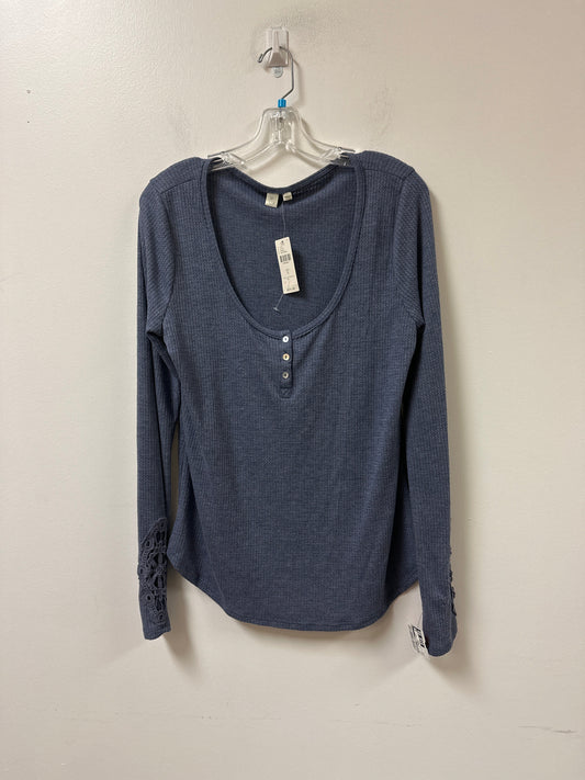 Top Long Sleeve By Anthropologie In Blue, Size: L