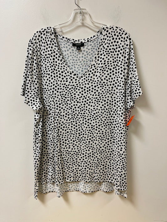 Top Short Sleeve By Alfani In White, Size: Xl