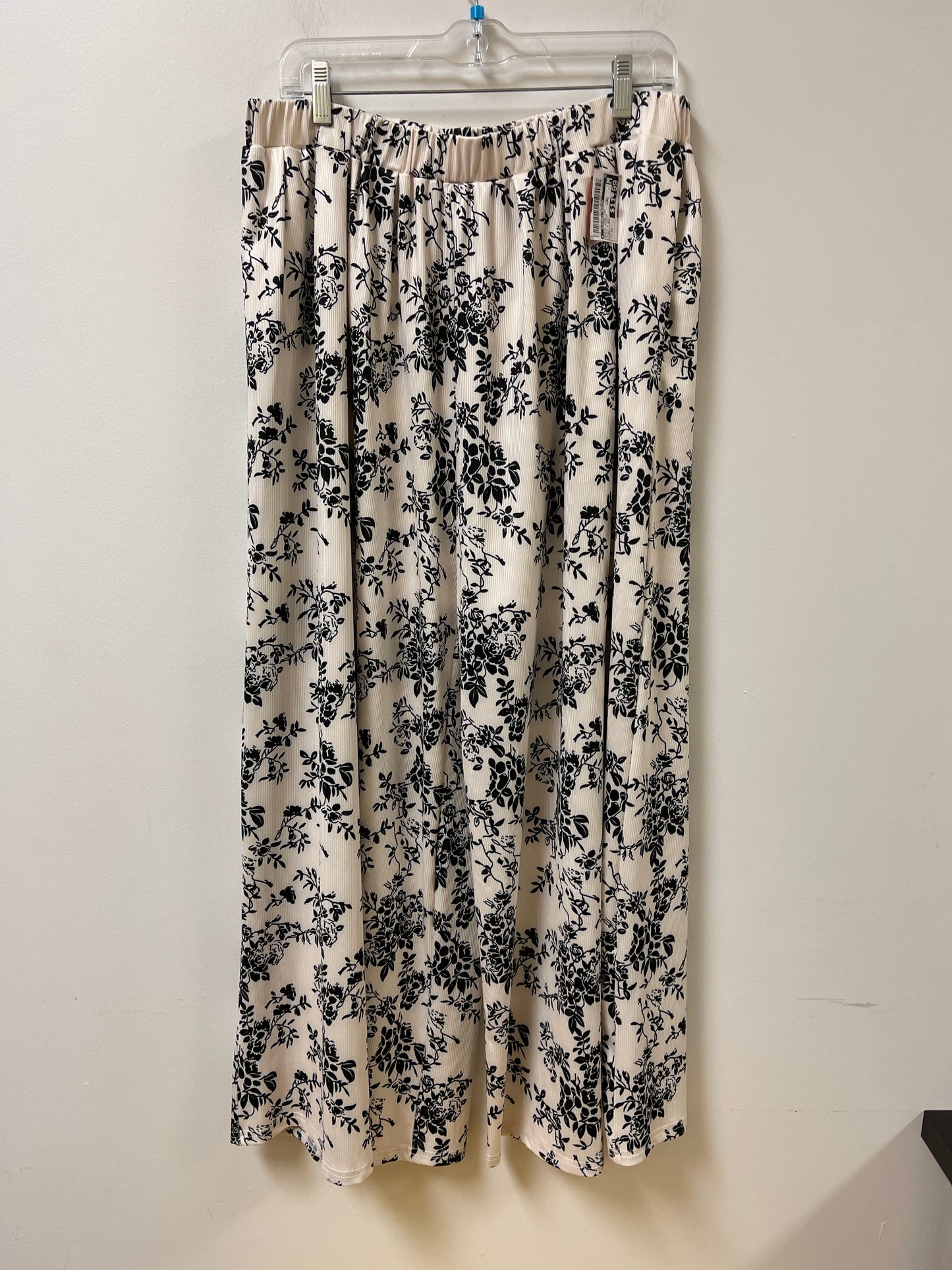 Pants Wide Leg By Clothes Mentor In Black & Cream, Size: 1x