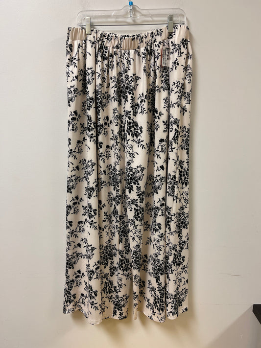 Pants Wide Leg By Clothes Mentor In Black & Cream, Size: 1x