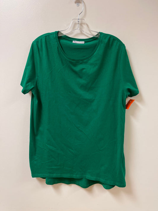 Top Short Sleeve By Zara In Green, Size: L