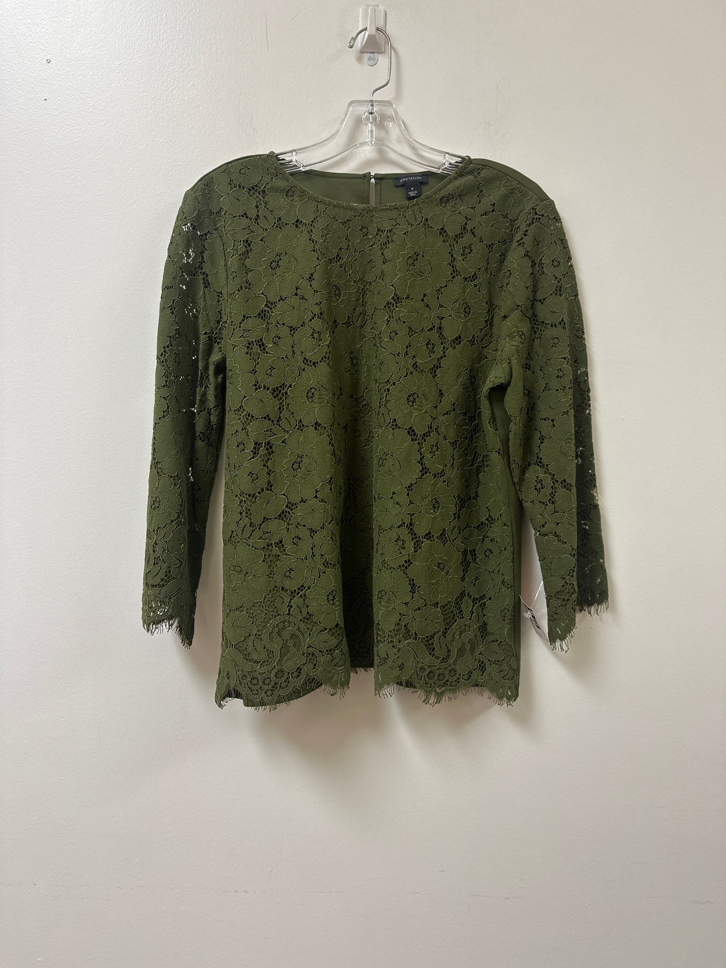 Top Long Sleeve By Ann Taylor In Green, Size: M