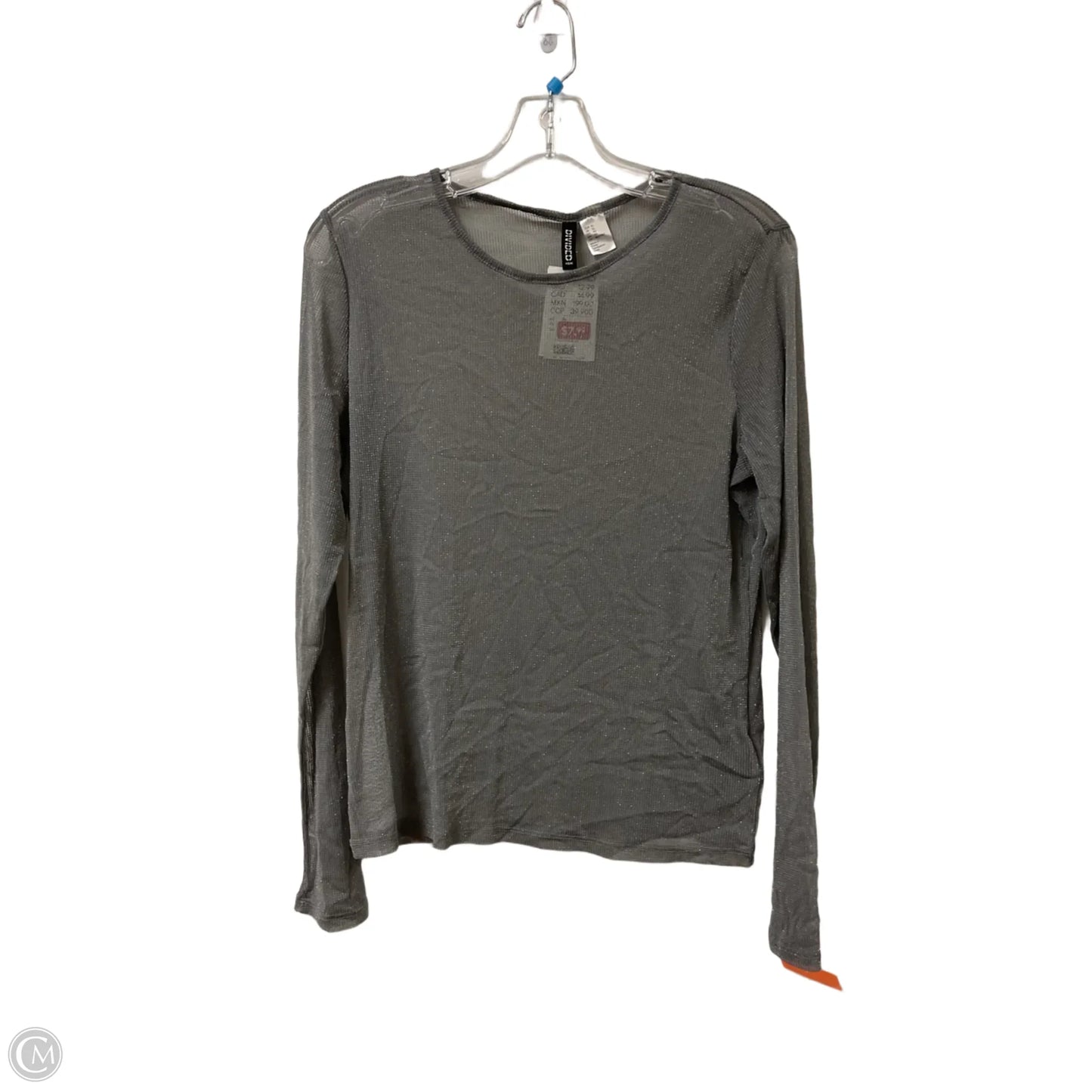 Top Long Sleeve By Divided In Grey, Size: Xl