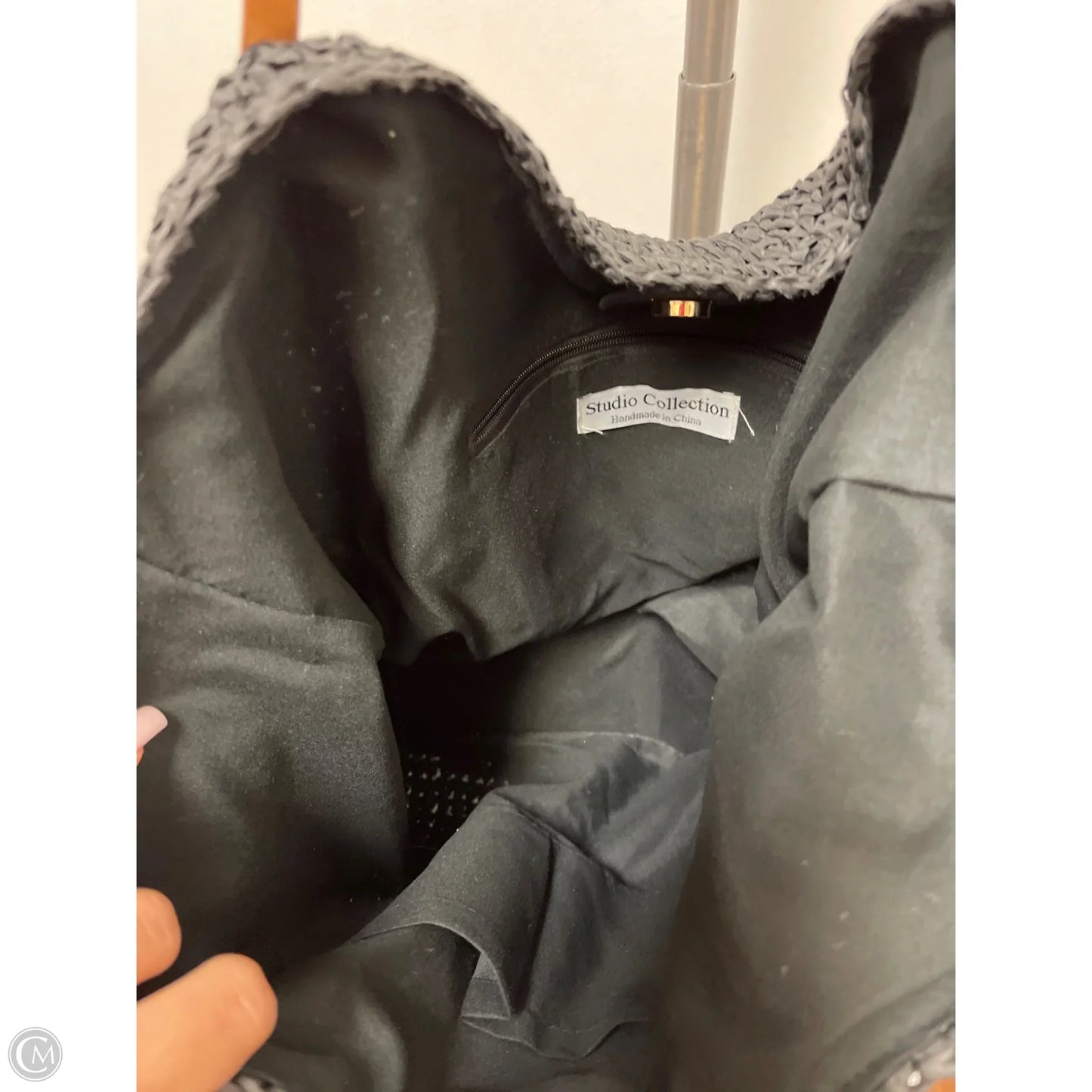 Tote By Clothes Mentor, Size: Large