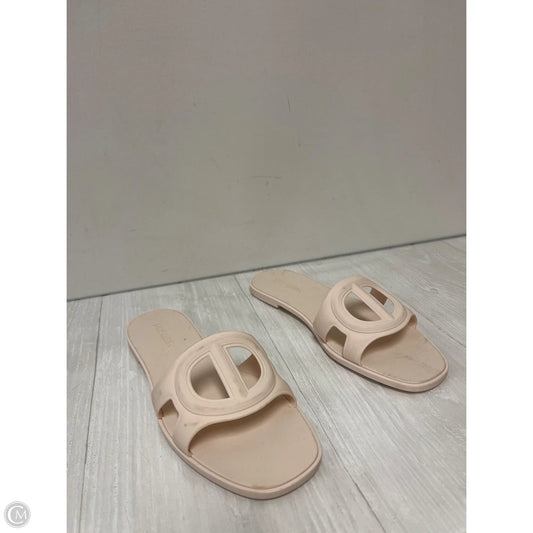 Sandals Flats By Steve Madden In Cream, Size: 10