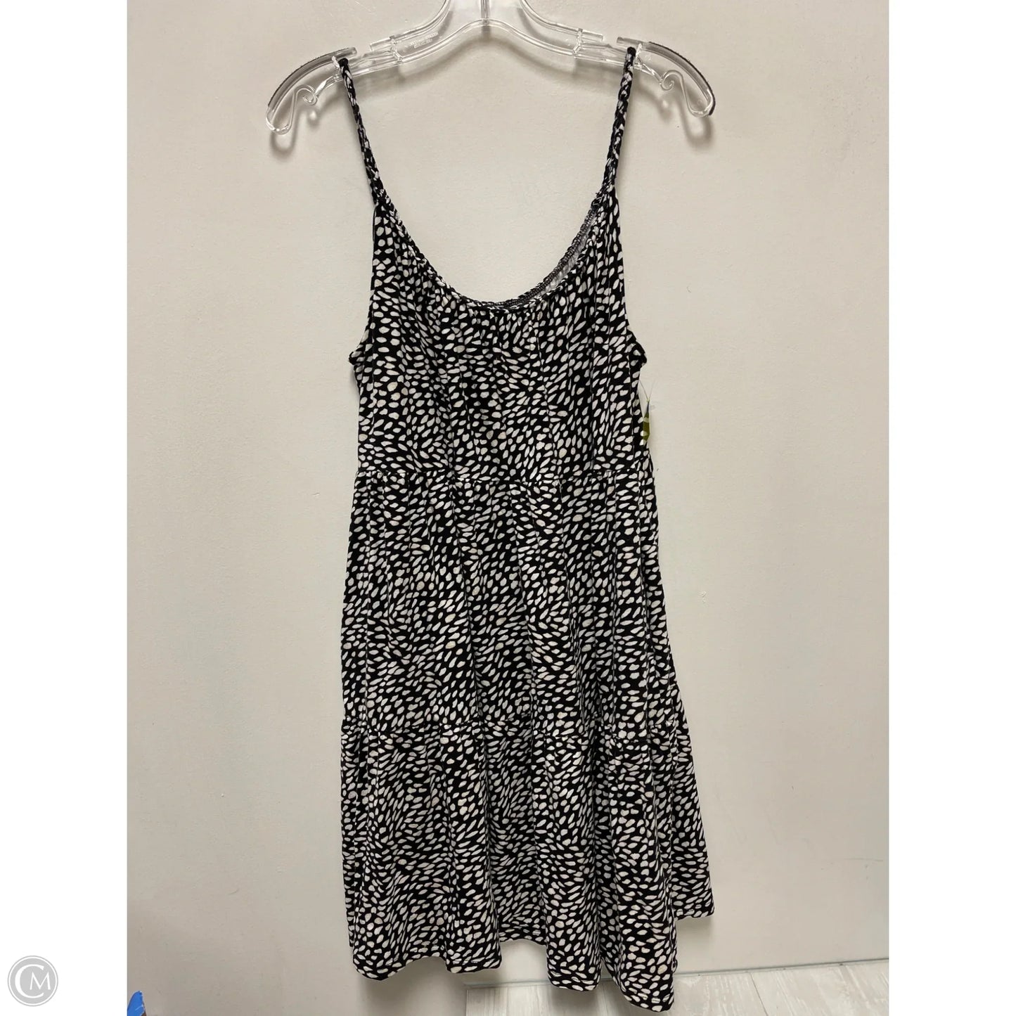 Dress Casual Short By Old Navy In Black & Cream, Size: L