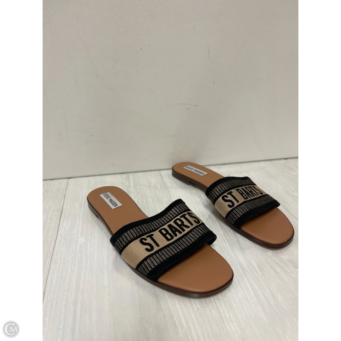 Sandals Flats By Steve Madden In Black & Cream, Size: 8.5