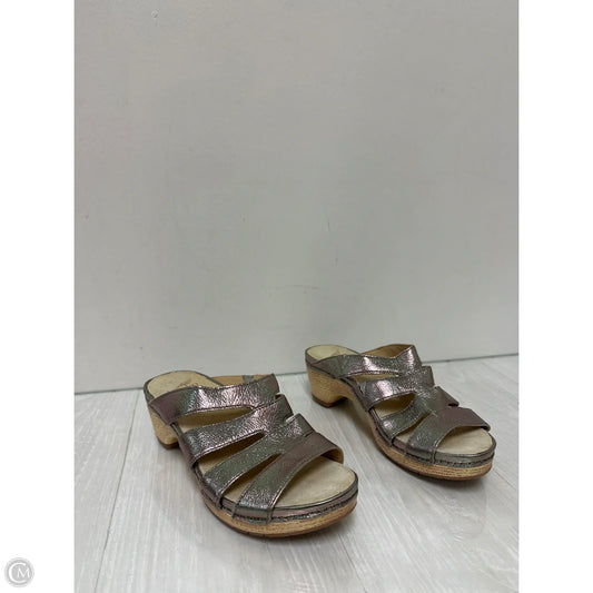 Sandals Heels Block By Dansko In Silver, Size: 8