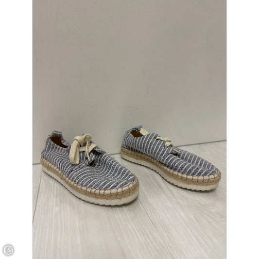 Shoes Sneakers By Universal Thread In Blue, Size: 6.5