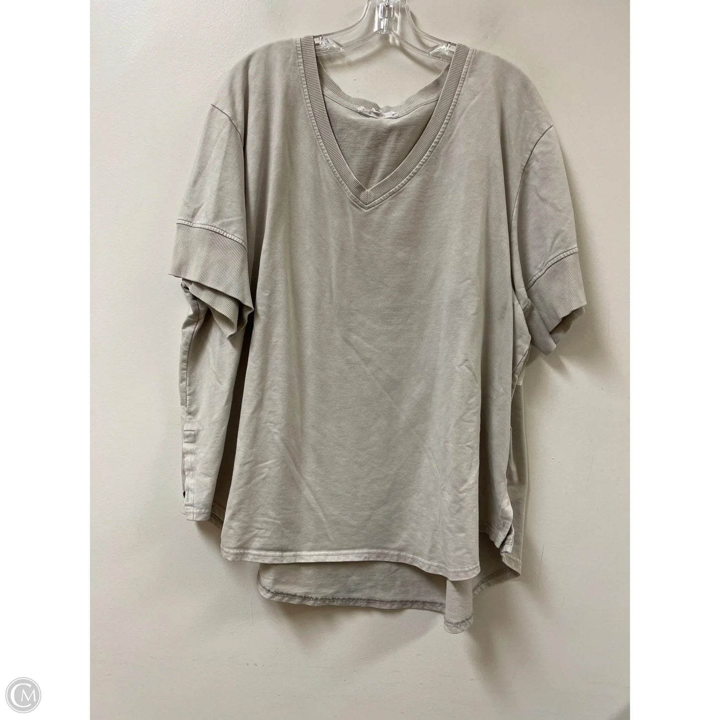Top Short Sleeve By Jane And Delancey In Grey, Size: 3x