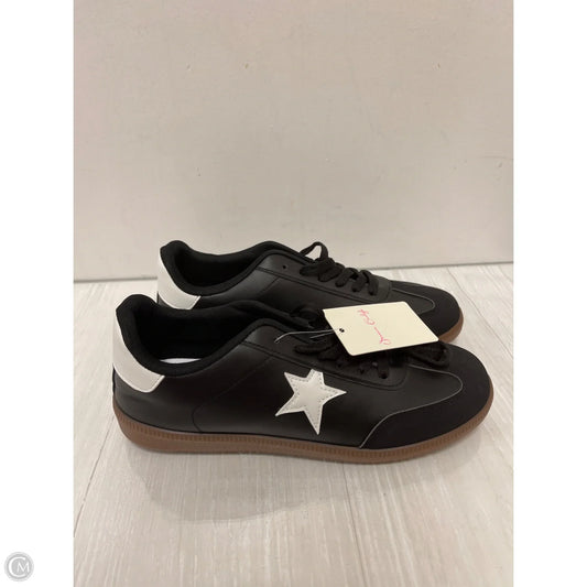 Shoes Sneakers By Clothes Mentor In Black, Size: 11
