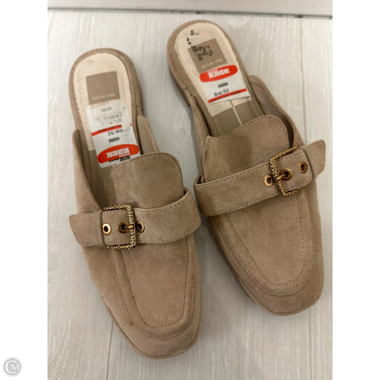 Shoes Flats By Dolce Vita In Tan, Size: 10