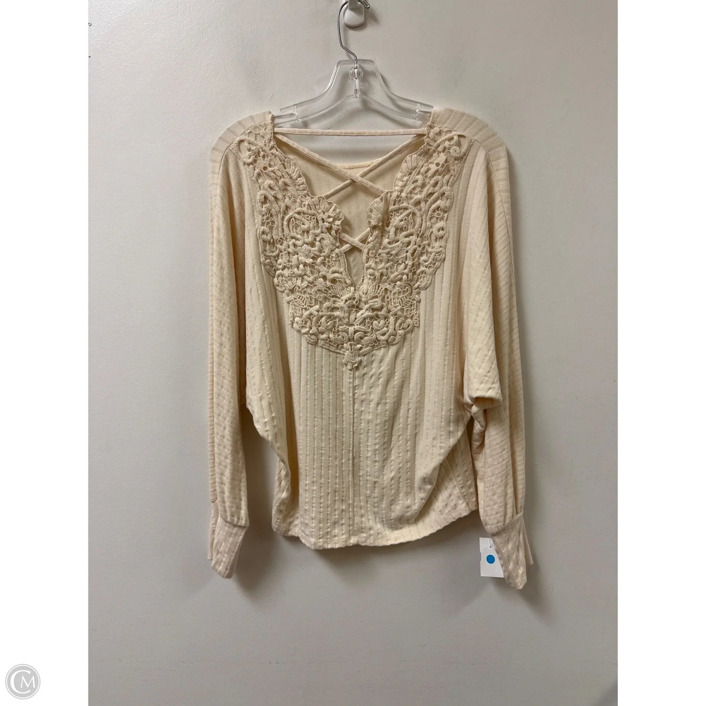 Sweater By Daytrip In Cream, Size: M