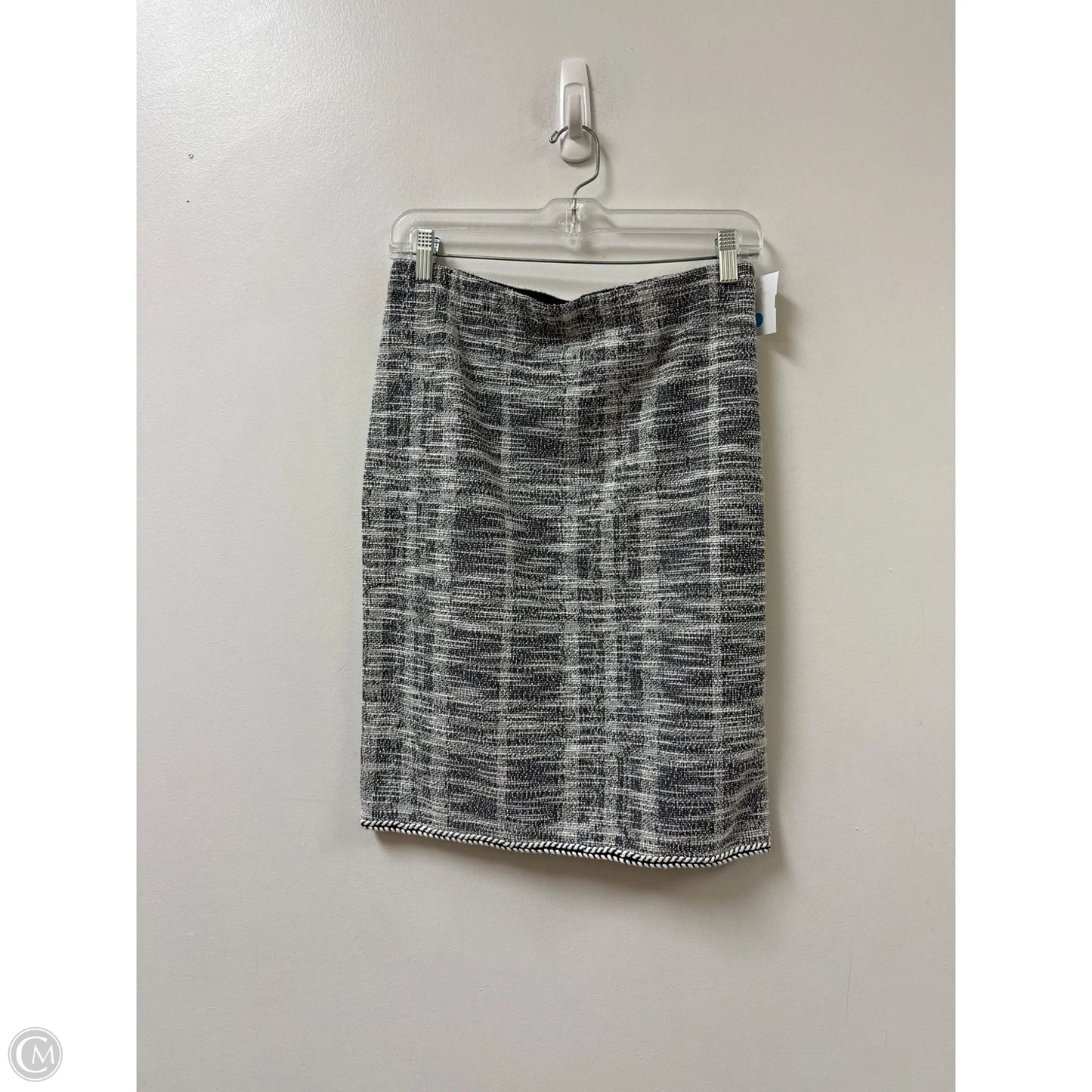 Skirt Mini & Short By Max Studio In Black & White, Size: L