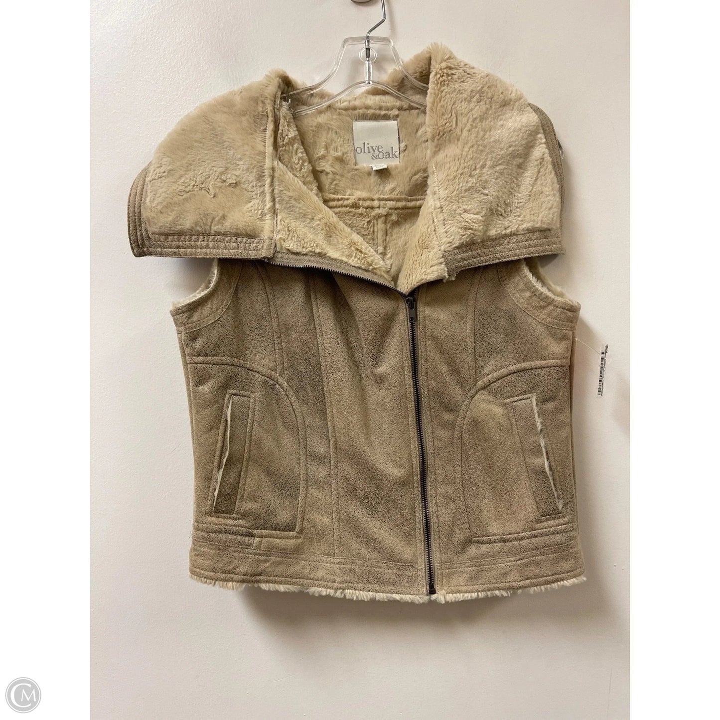 Vest Faux Fur & Sherpa By Olive And Oak In Tan, Size: M