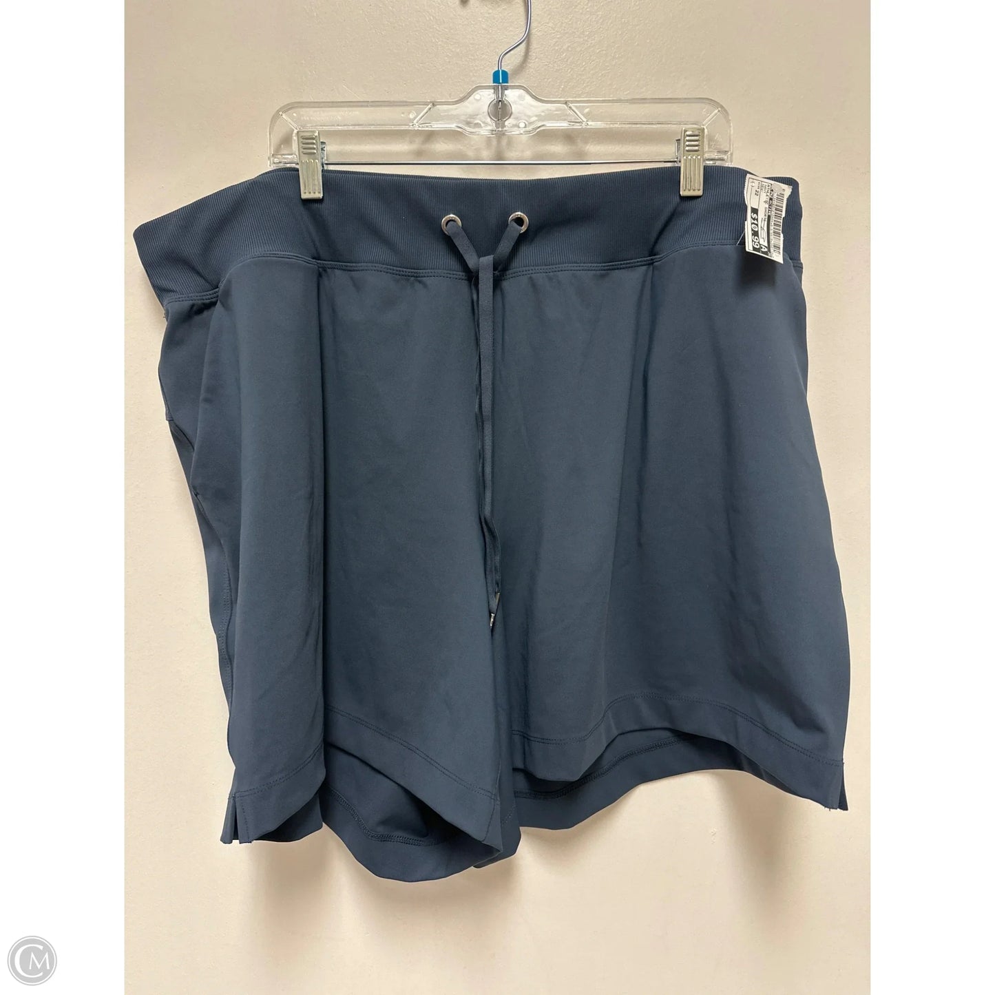 Athletic Shorts By Livi Active In Navy, Size: 22