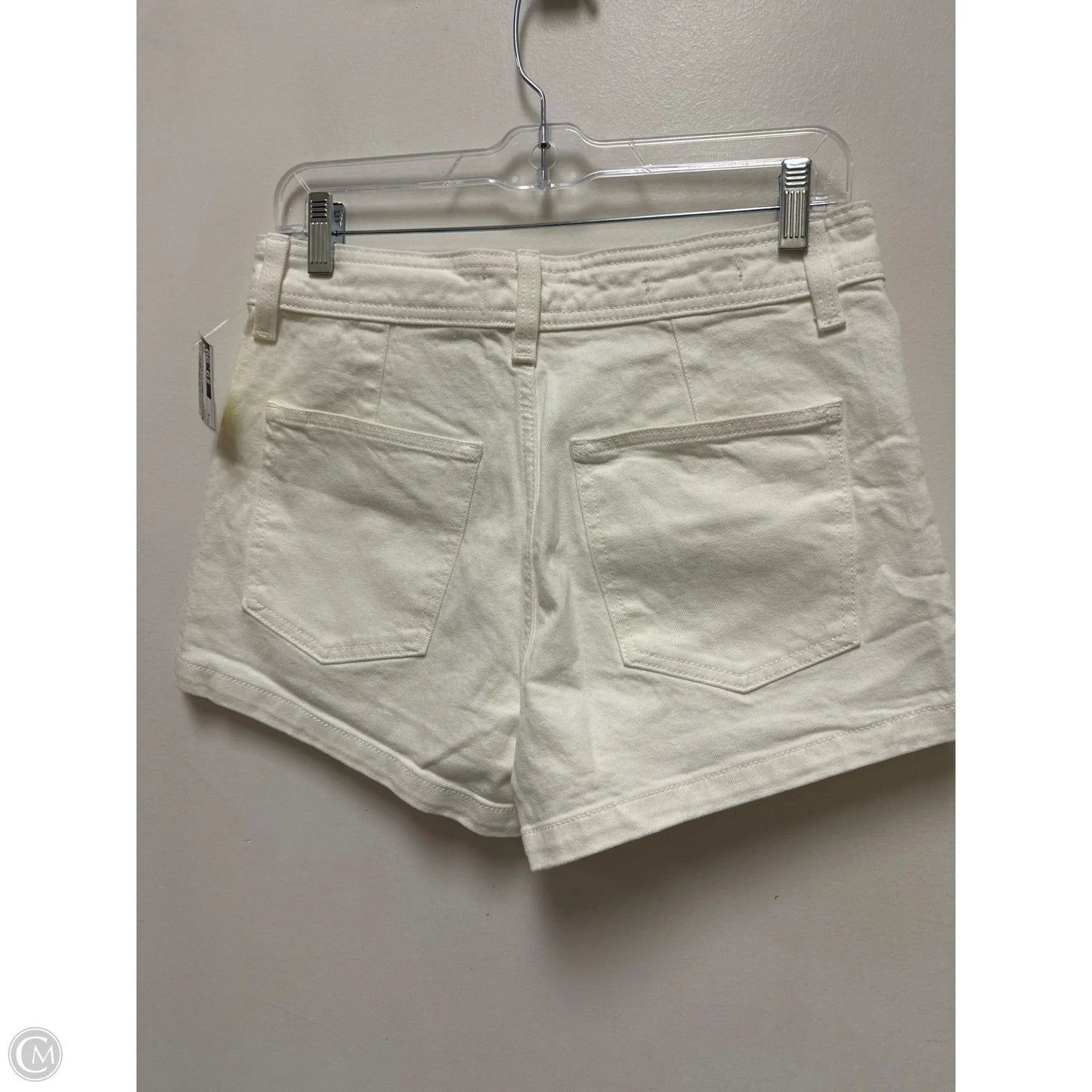 Shorts By Universal Thread In Cream, Size: 8