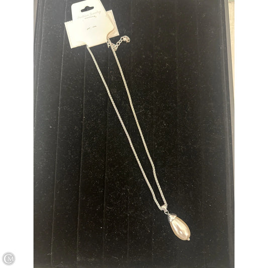 Necklace Pendant By Clothes Mentor