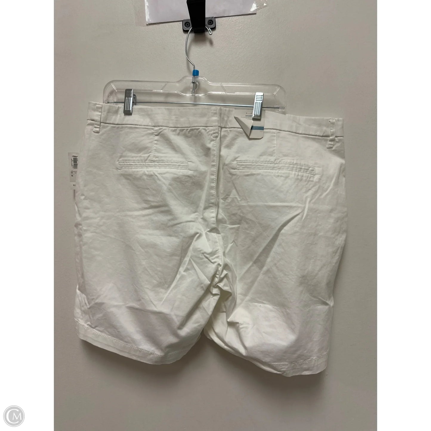 Shorts By Old Navy In White, Size: 16