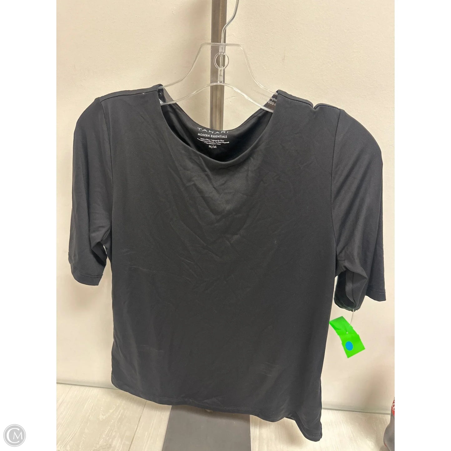Top Short Sleeve By Tahari In Black, Size: M