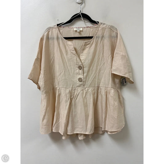 Top Short Sleeve By Umgee In Cream, Size: L