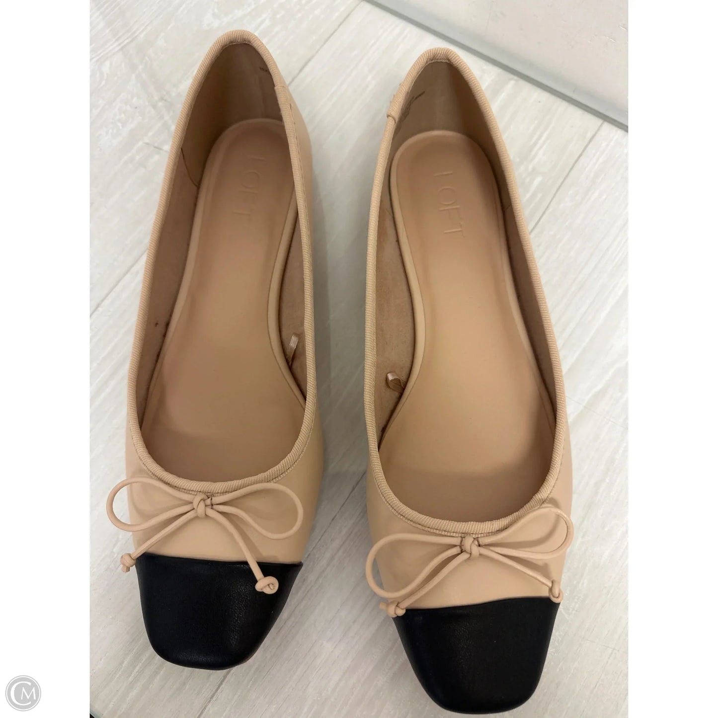 Shoes Flats By Loft In Cream, Size: 9.5