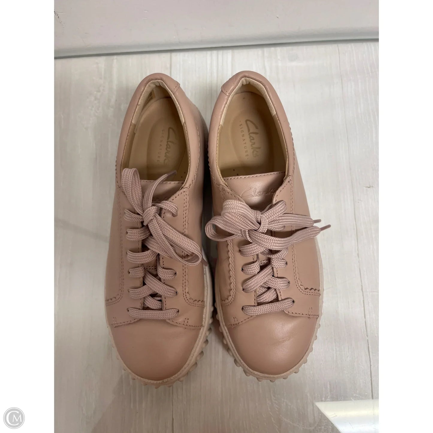 Shoes Sneakers By Clarks In Pink, Size: 5