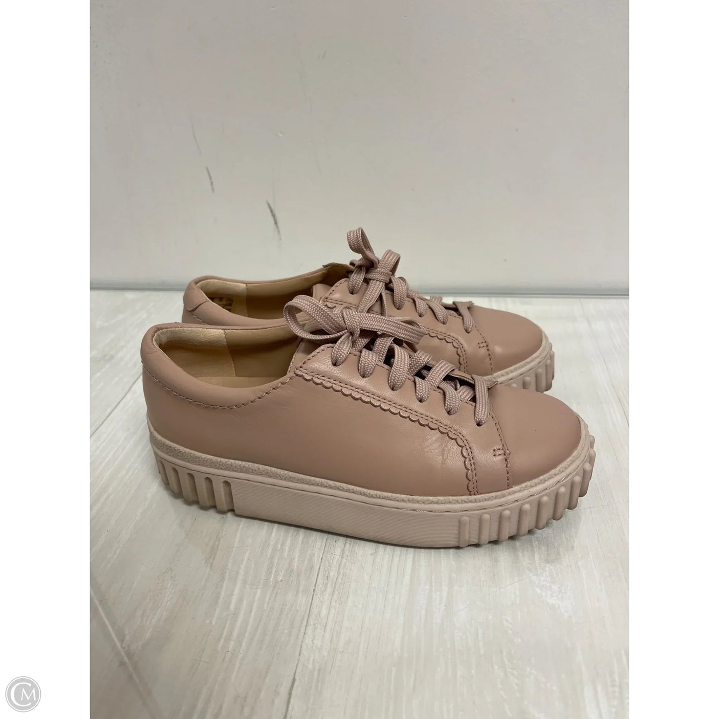 Shoes Sneakers By Clarks In Pink, Size: 5