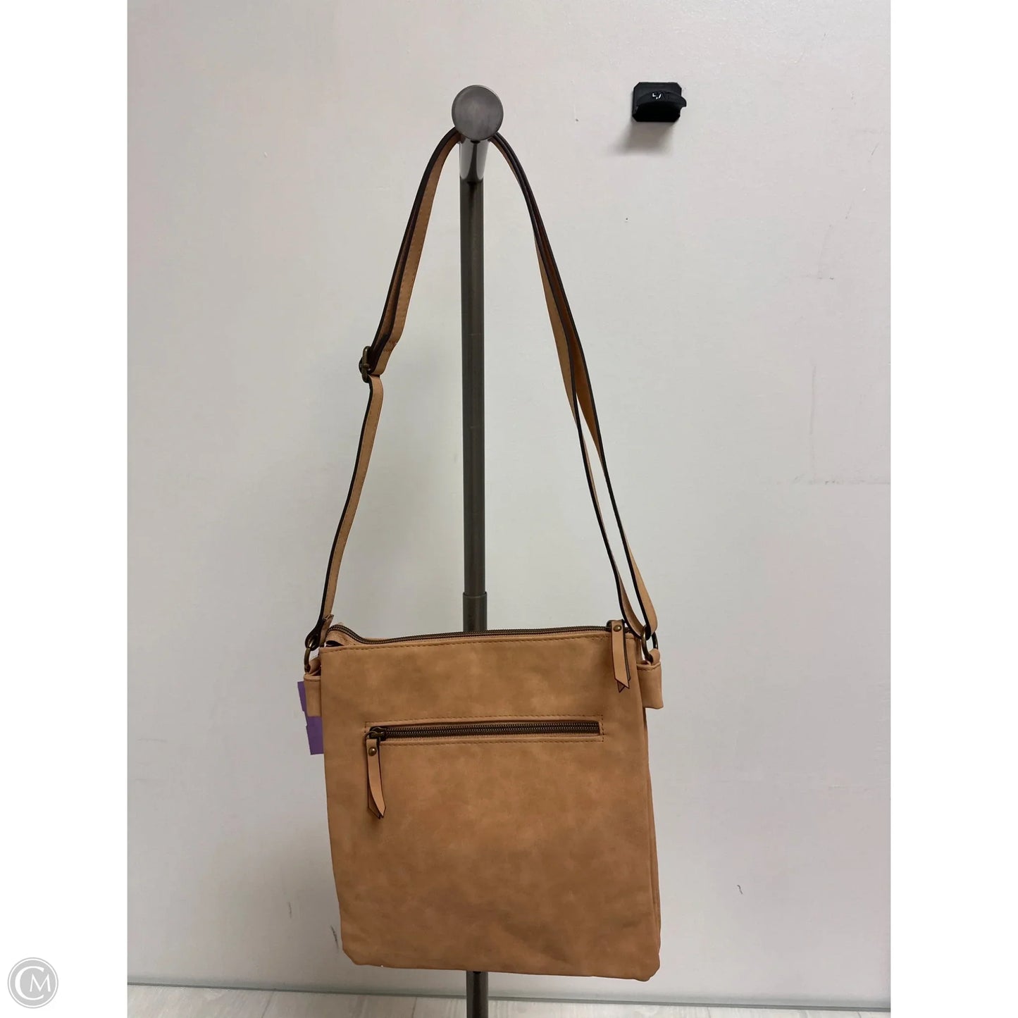 Crossbody By Clothes Mentor, Size: Medium