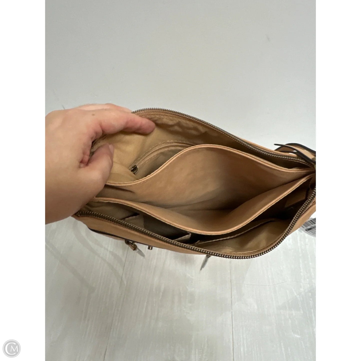 Crossbody By Clothes Mentor, Size: Medium