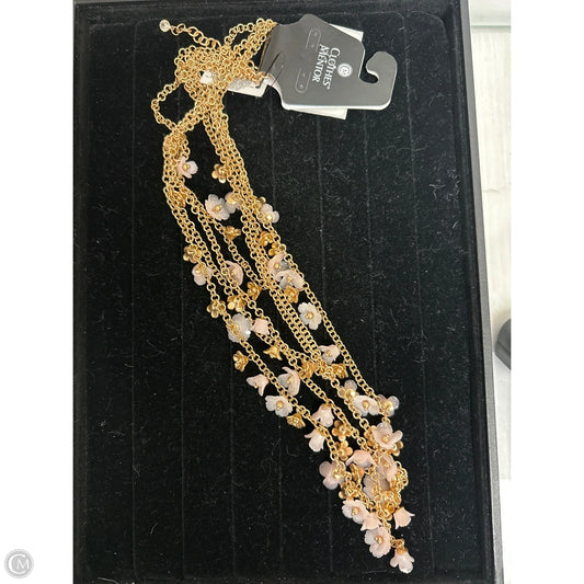 Necklace Layered By Clothes Mentor