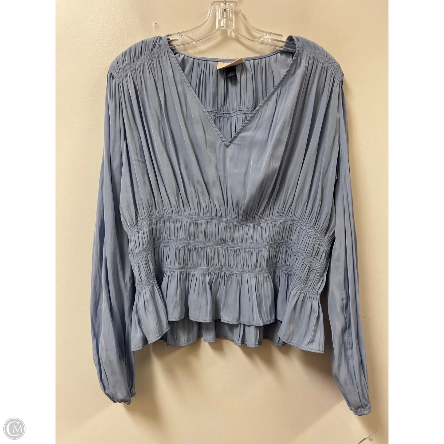 Top Long Sleeve By Universal Thread In Blue, Size: L