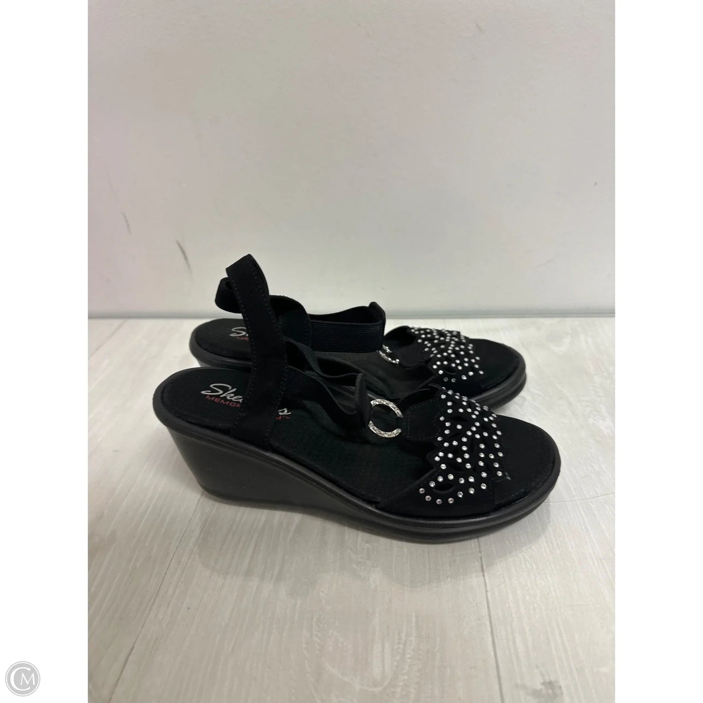 Sandals Heels Wedge By Skechers In Black, Size: 8