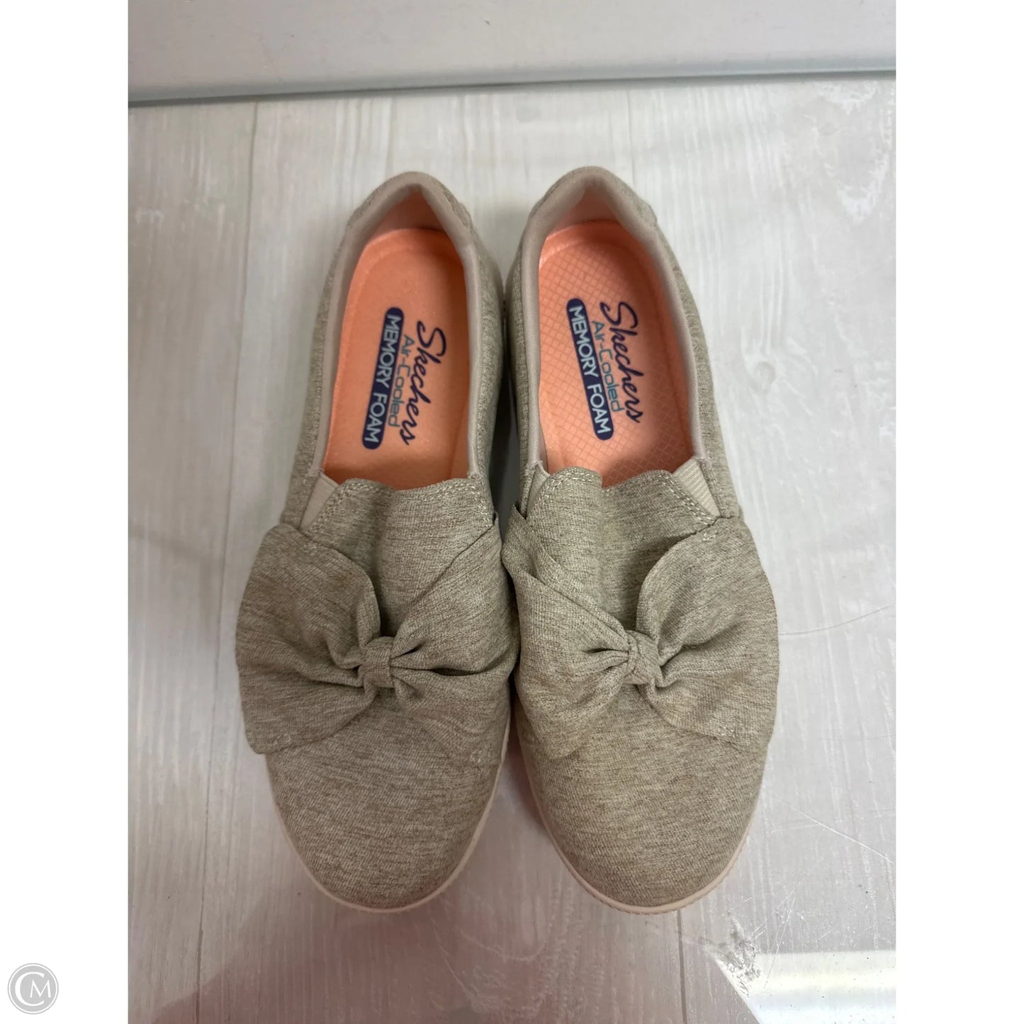 Shoes Flats By Skechers In Cream, Size: