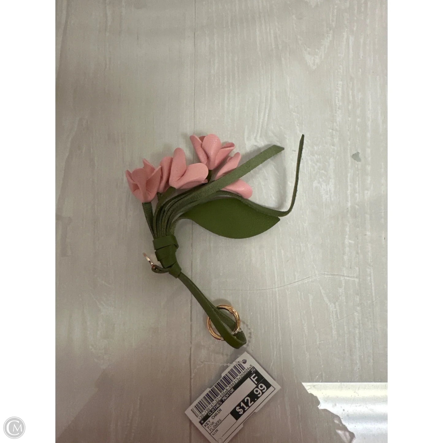 Key Chain By Clothes Mentor, Size: