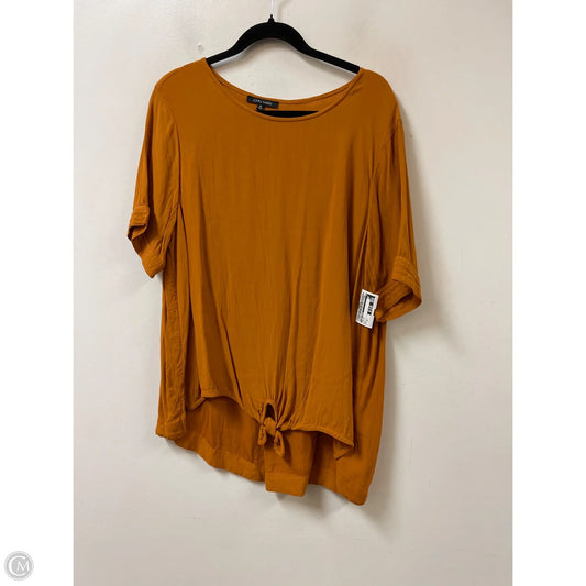 Top Short Sleeve By John Mark In Yellow, Size: Xl