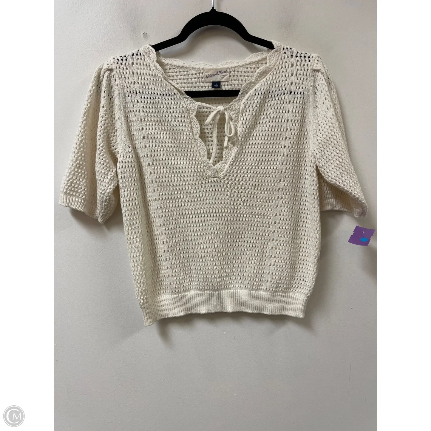 Sweater Short Sleeve By Universal Thread In Cream, Size: S