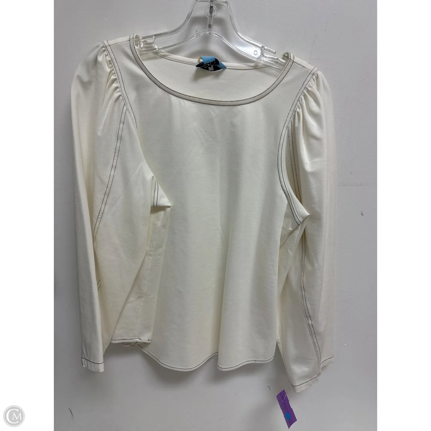 Top Long Sleeve By Cece In Cream, Size: M