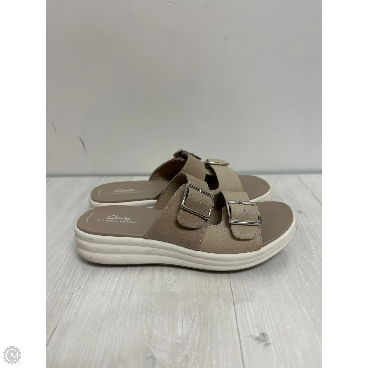 Sandals Flats By Clarks In Taupe, Size: 11