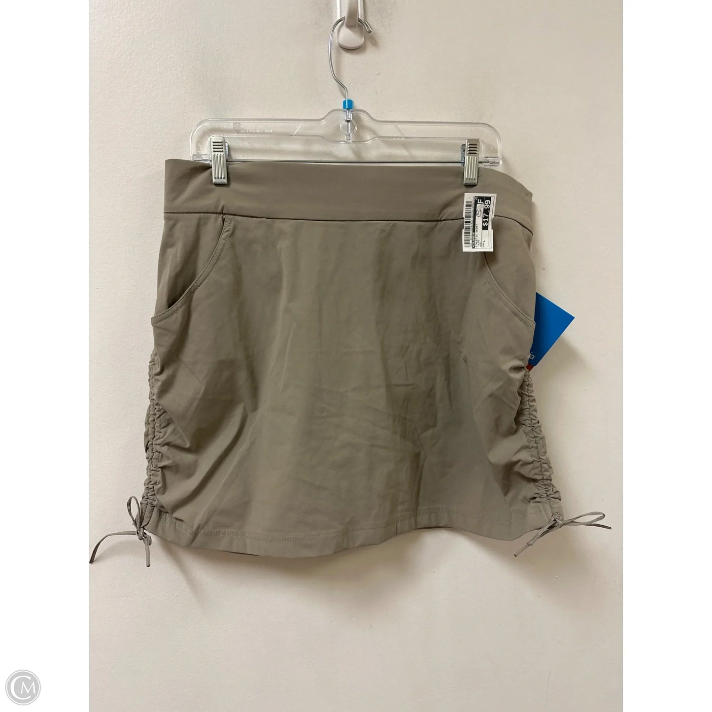 Athletic Skort By Columbia In Taupe, Size: L