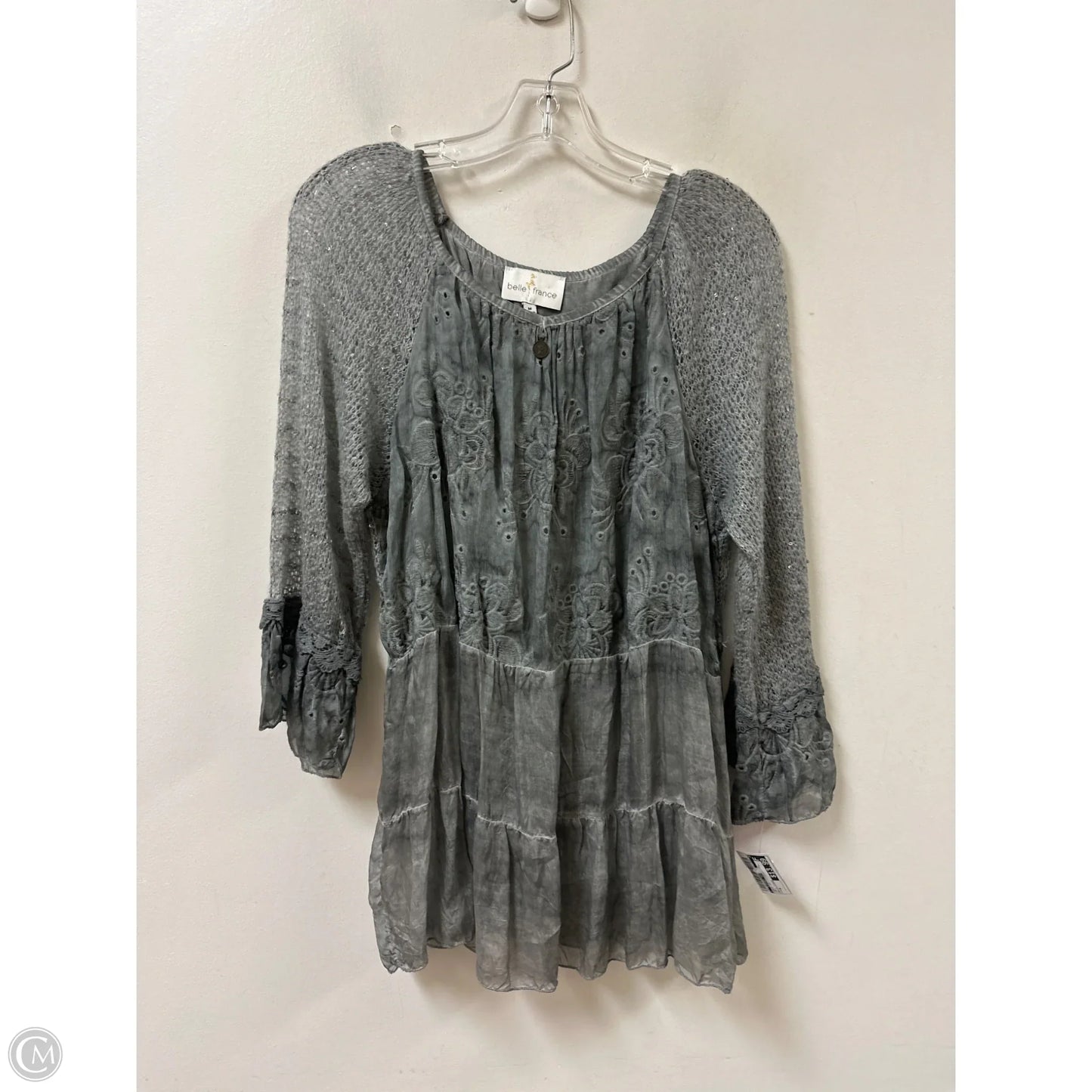 Tunic Long Sleeve By Clothes Mentor In Grey, Size: M