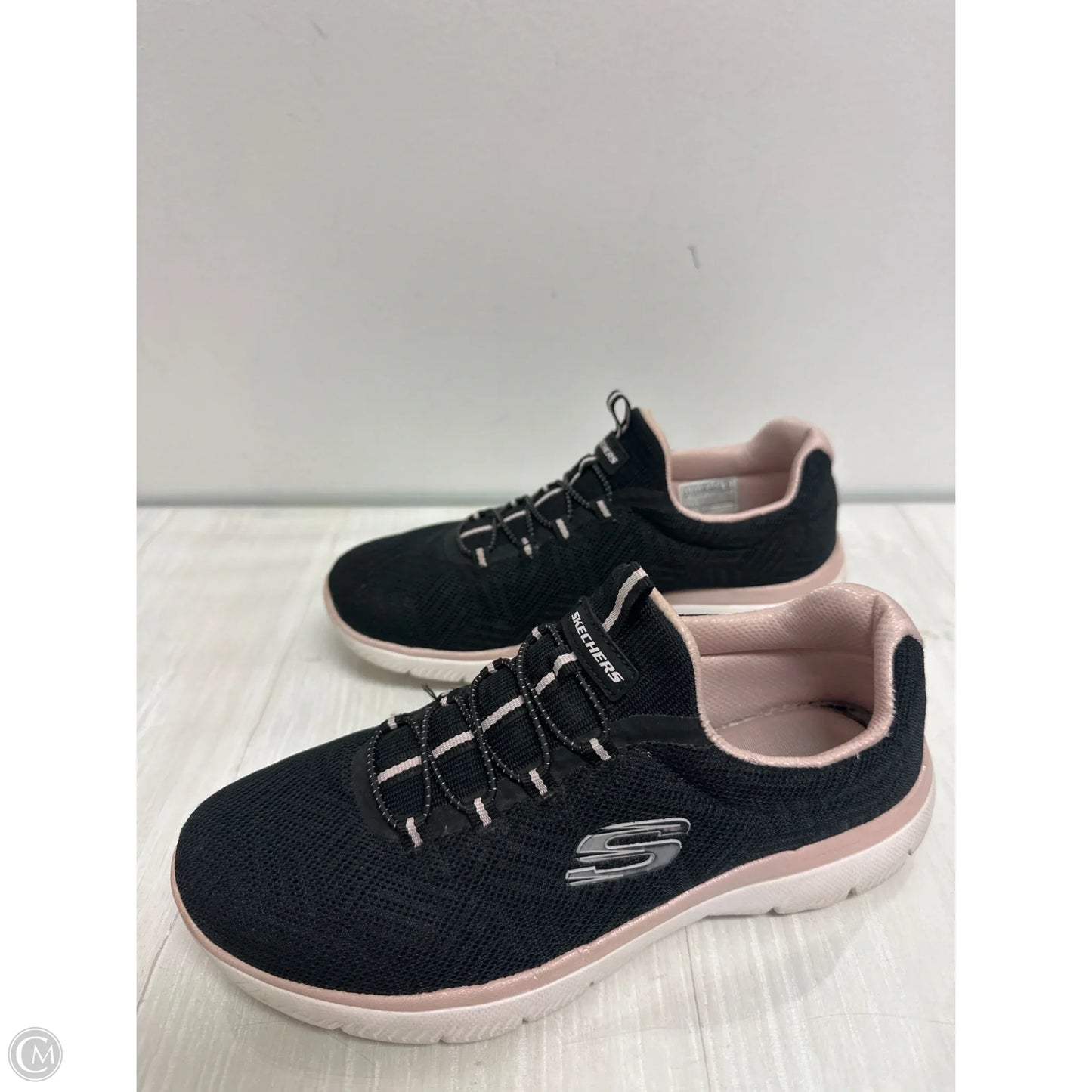 Shoes Sneakers By Skechers In Black, Size: 6.5
