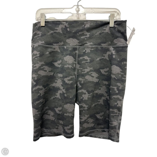 Athletic Shorts By Fabletics In Camouflage Print, Size: 16